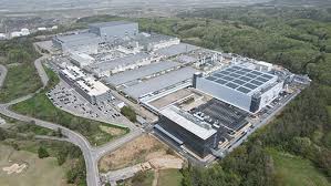 لماذا لا تعمل الألواح الشمسية بكفاءة كاملة